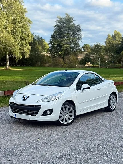 Peugeot 207 Cc 2011 photo 2