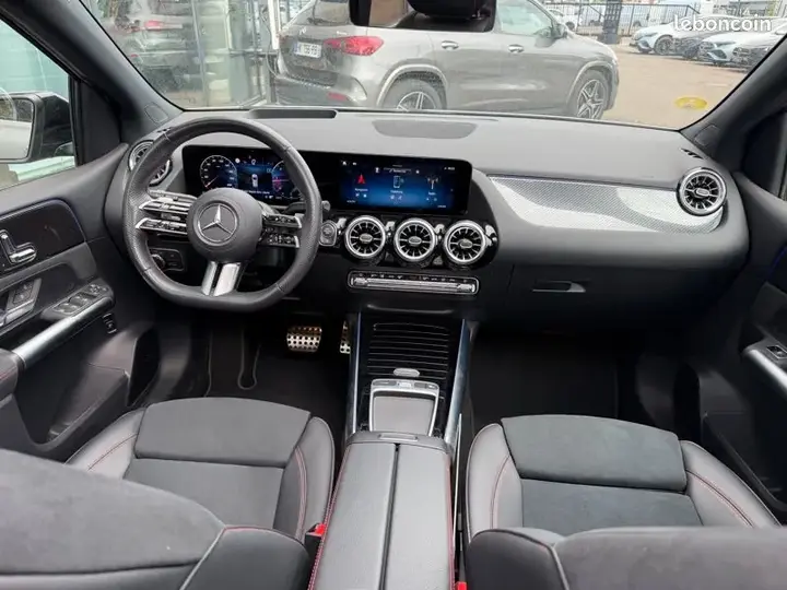 Mercedes-Benz B-Class 2024 photo 5