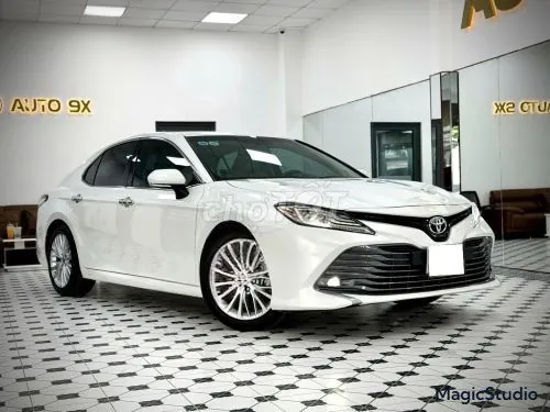 Toyota Camry 2021 photo 3