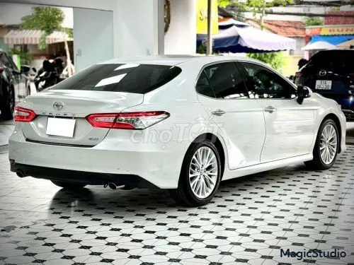 Toyota Camry 2021 photo 2