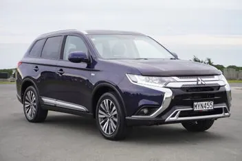 Mitsubishi Outlander 2020 photo 2