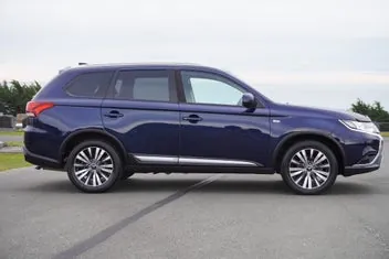 Mitsubishi Outlander 2020 photo 3
