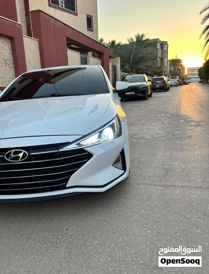 Hyundai Elantra 2020 photo 4