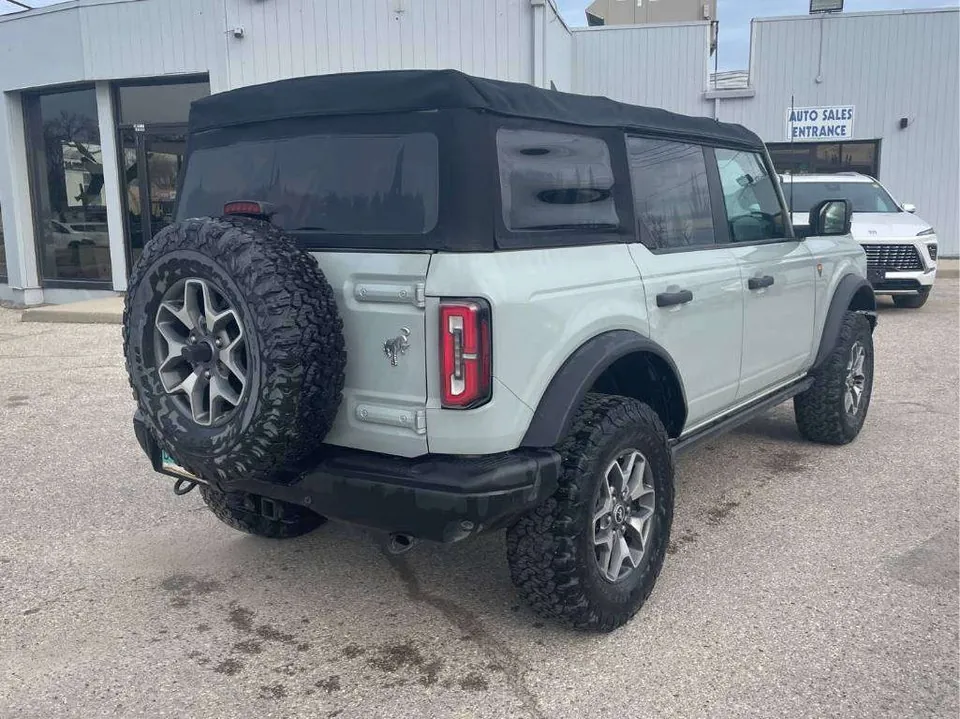 Ford Bronco 2021 photo 5