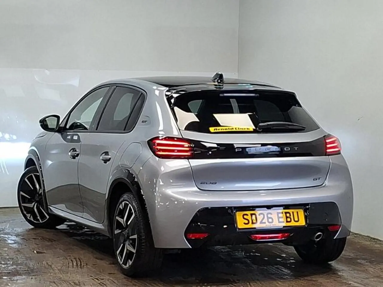 Peugeot 208 2026 photo 2
