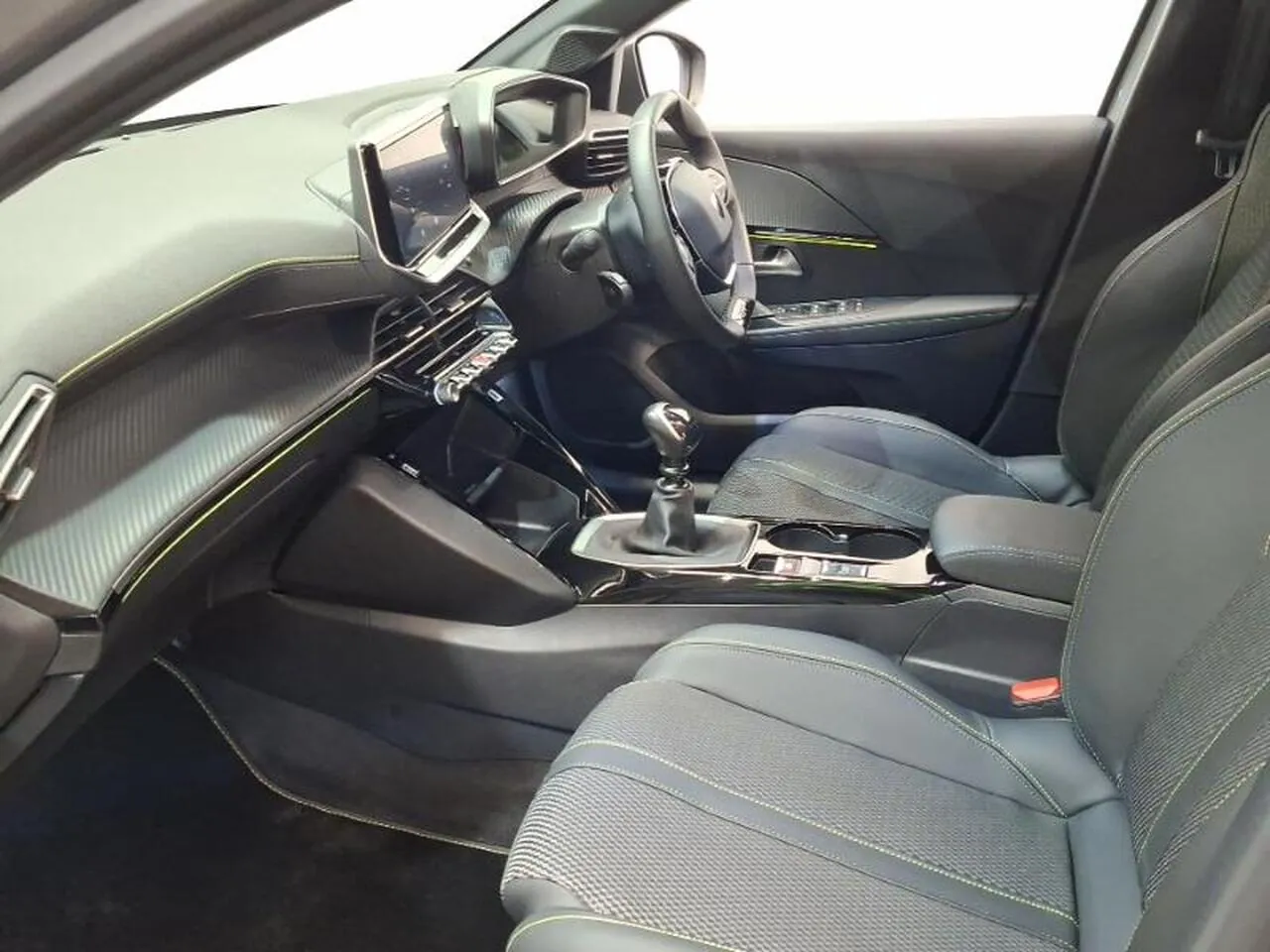 Peugeot 208 2026 photo 5