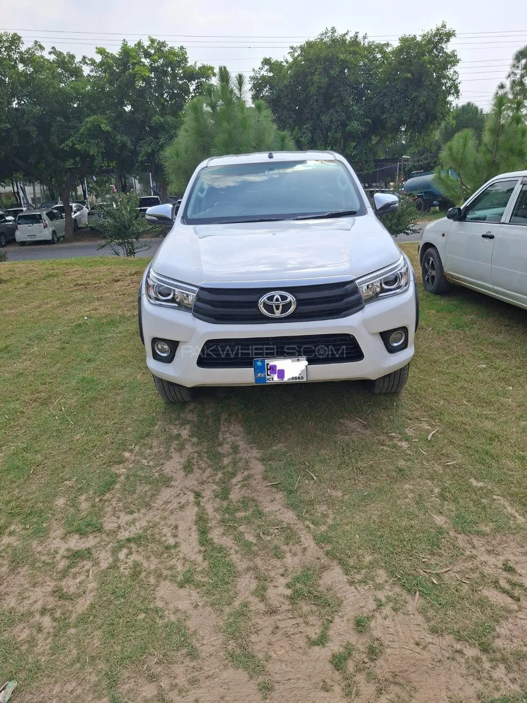 Toyota Hilux