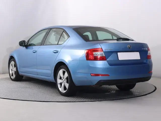Skoda Octavia 2014 photo 3