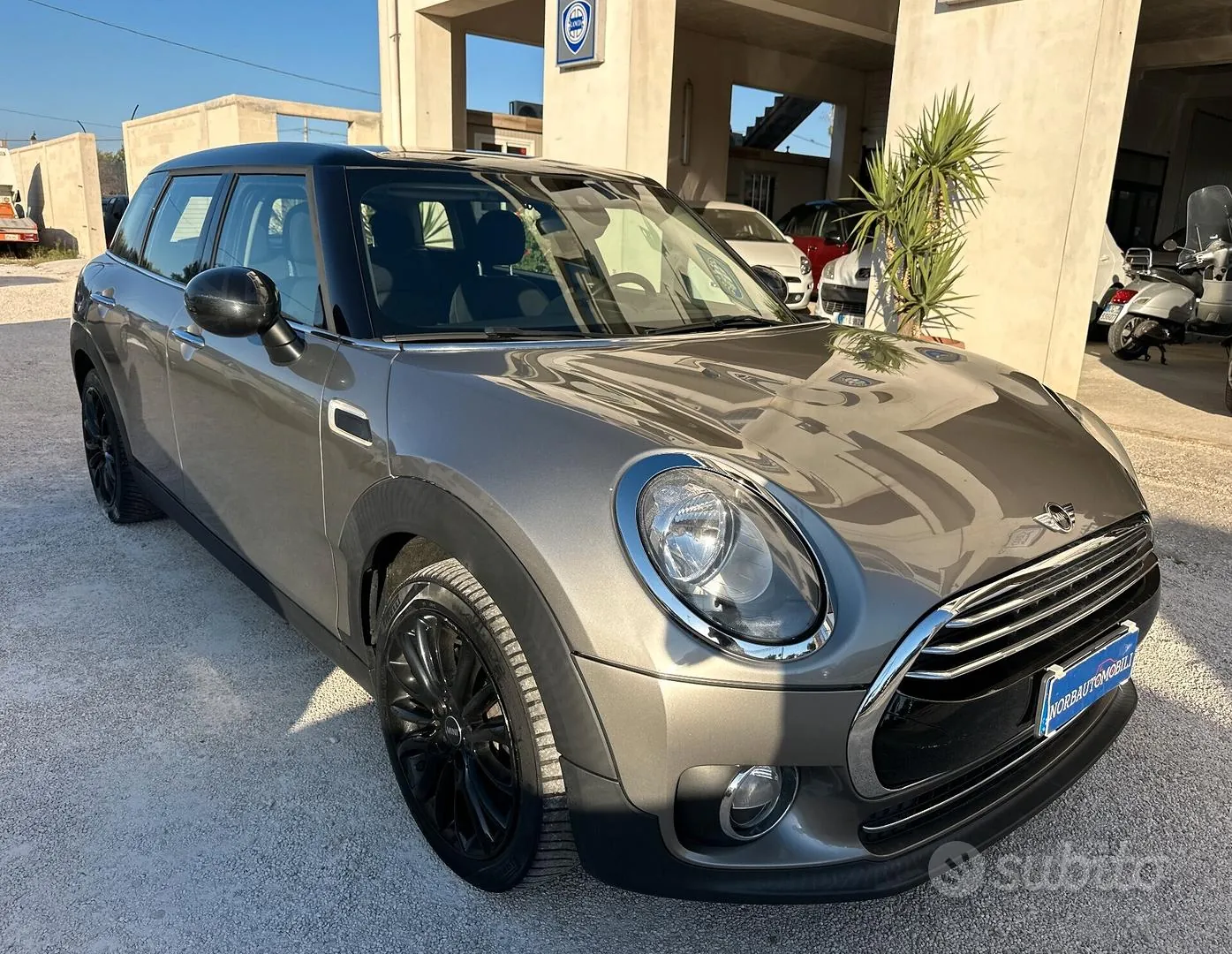Mini Cooper Clubman 2016 photo 2