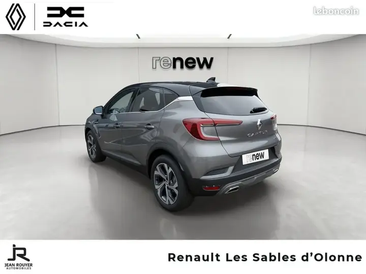 Renault Captur 2022 photo 3