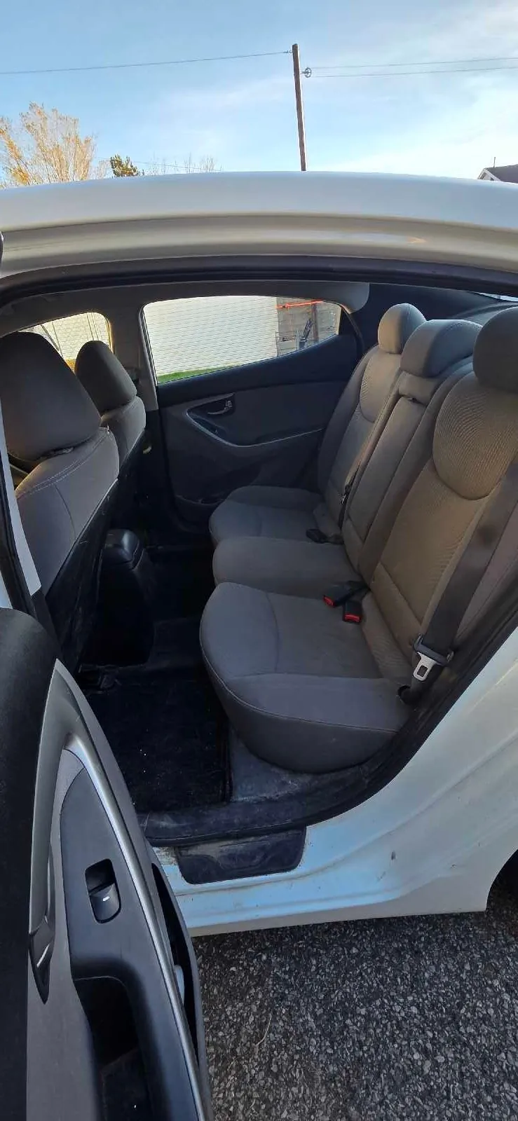Hyundai Elantra 2014 photo 3