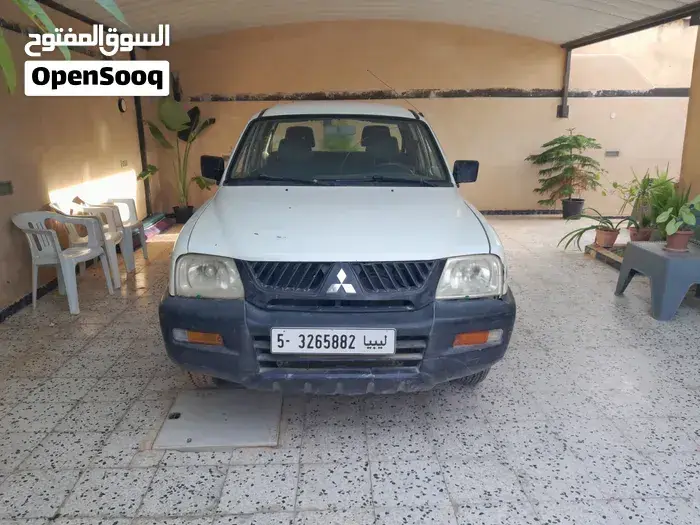 Mitsubishi L200 2006 photo 3