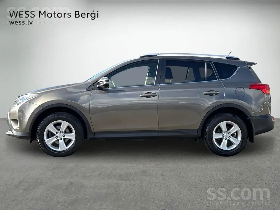 Toyota Rav 4 2014 photo 3