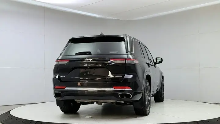 Jeep Grand Cherokee 2023 photo 5