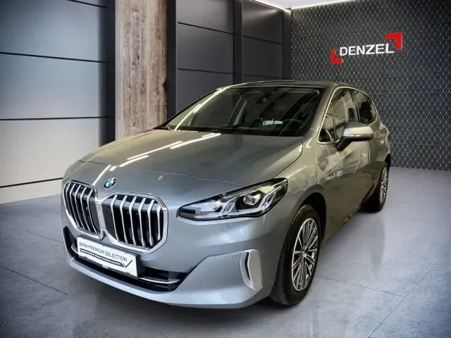BMW 2 Series 2024 photo 2