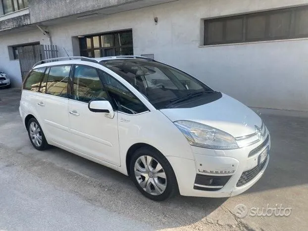 Citroen C4 Grand Picasso 2012 photo 3