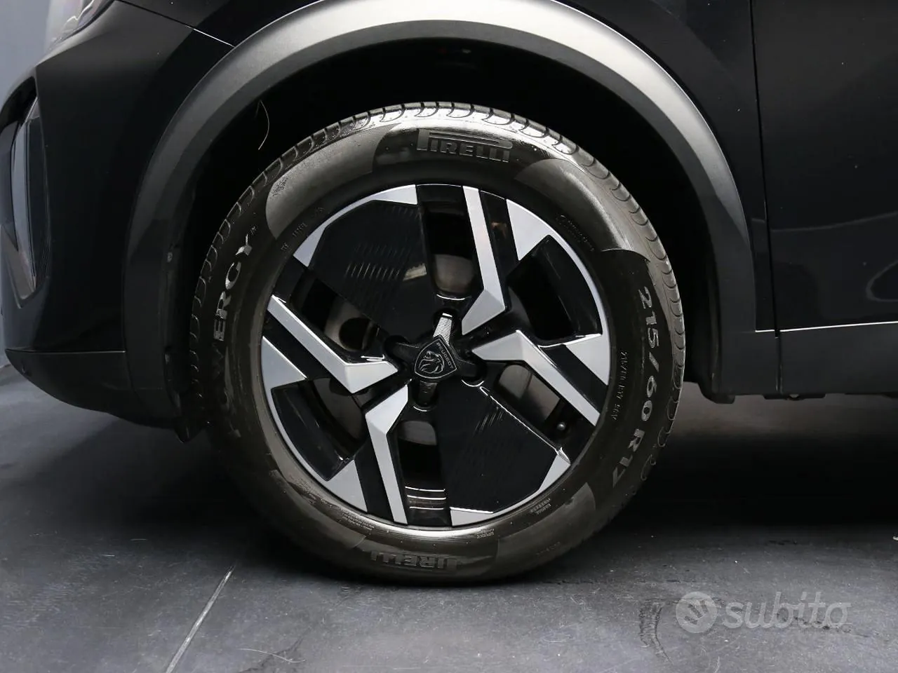 Peugeot 2008 2024 photo 4