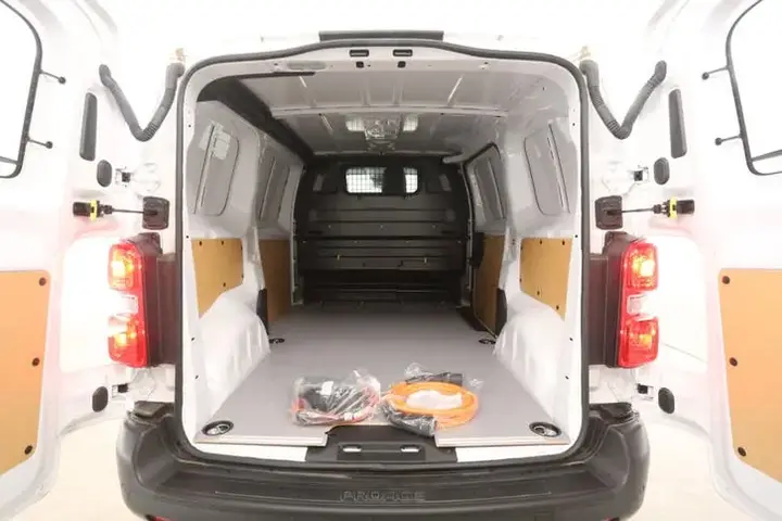 Toyota Proace 2025 photo 3