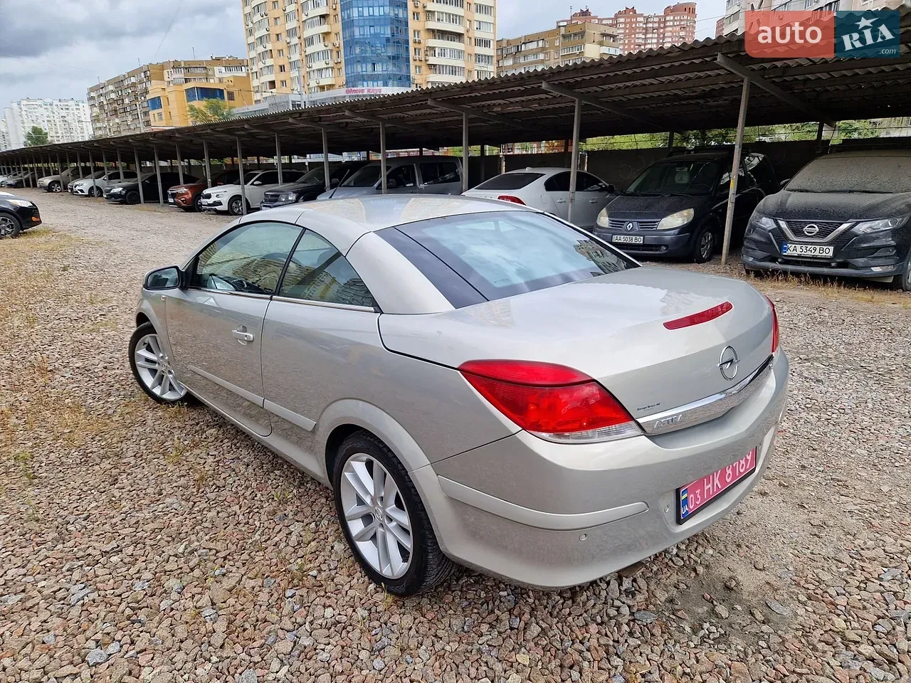 Opel Astra 2008 photo 4
