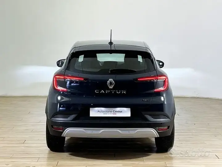 Renault Captur 2023 photo 5