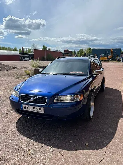 Volvo V70 2006 photo 2