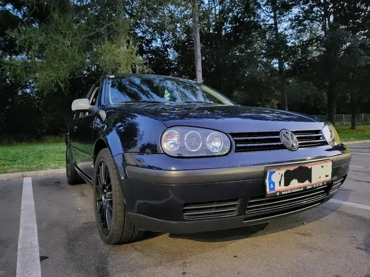 Volkswagen Golf 1998 photo 2