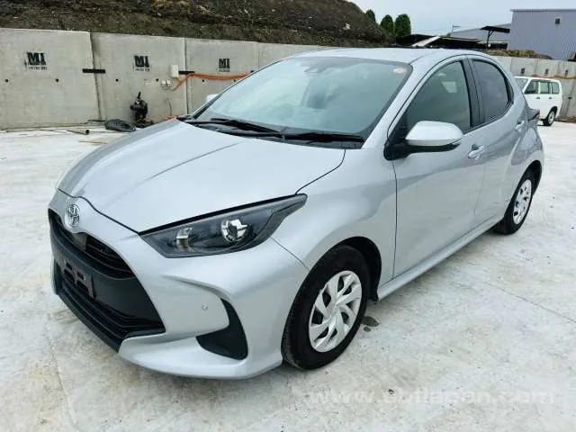 Toyota Yaris X 2022 photo 2