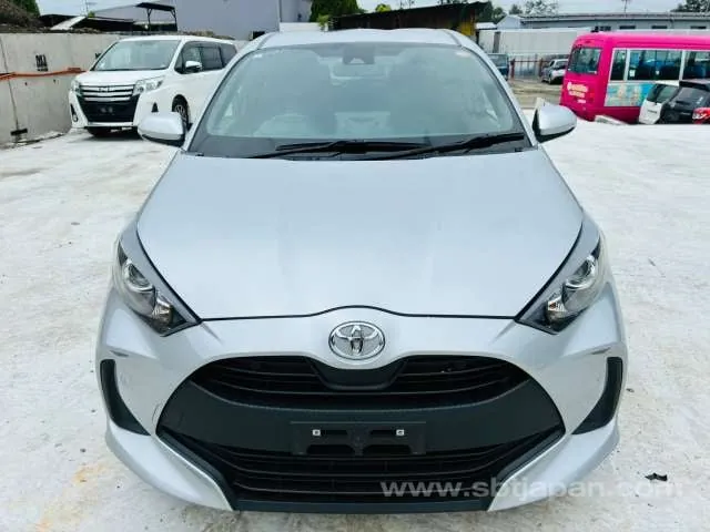 Toyota Yaris X 2022 photo 5