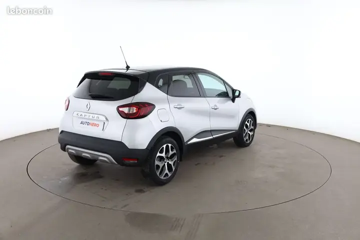 Renault Captur 2018 photo 3