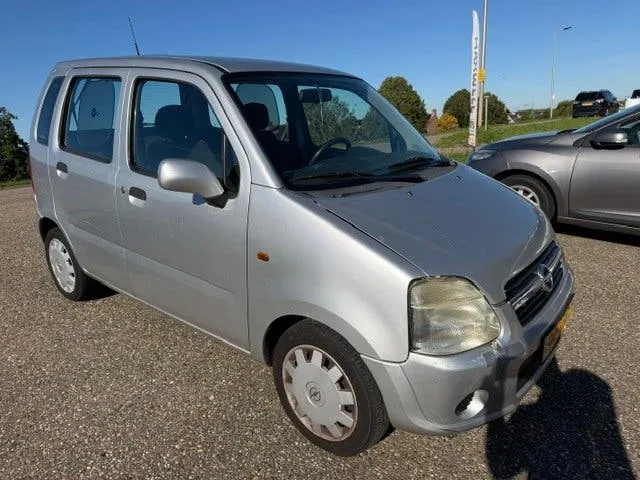 Opel Agila 2004 photo 3