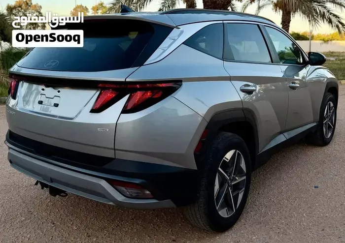 Hyundai Tucson 2023 photo 2