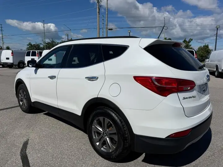 Hyundai Santa Fe 2016 photo 5
