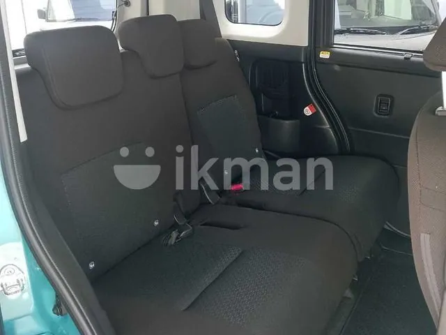 Toyota Roomy 2023 photo 4