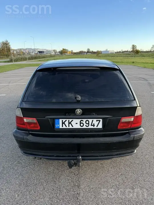 BMW 330 2003 photo 3