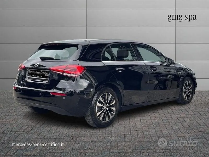 Mercedes-Benz Claسة A 2023 photo 2