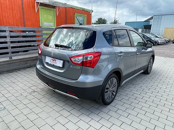 Suzuki S-Cross 2015 photo 3