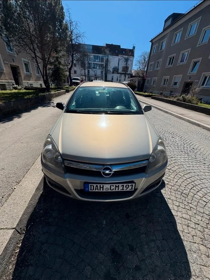 Opel Astra Caravan