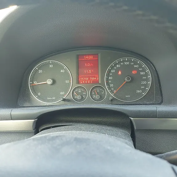 Volkswagen Touran 2007 photo 4