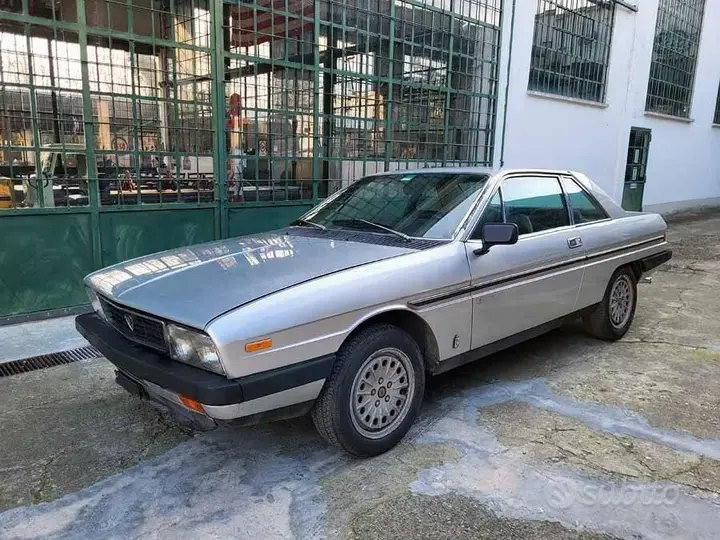 Lancia Gamma 2.0 1979 photo 4