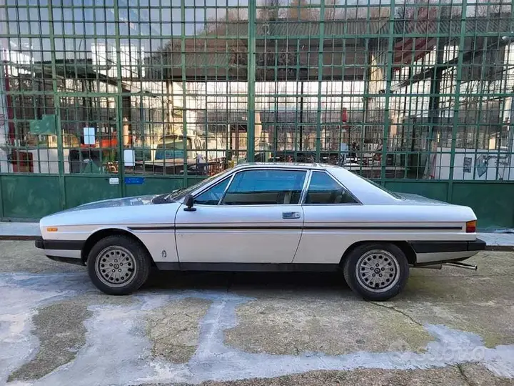 Lancia Gamma 2.0 1979 photo 3