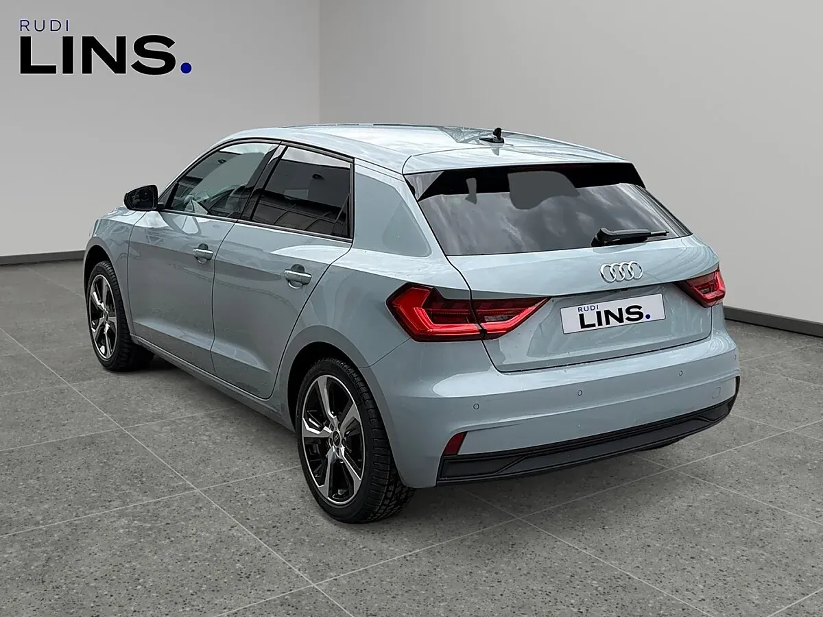 Audi A1 2026 photo 3