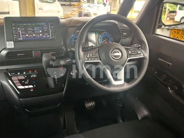 Nissan Roox 2024 photo 4
