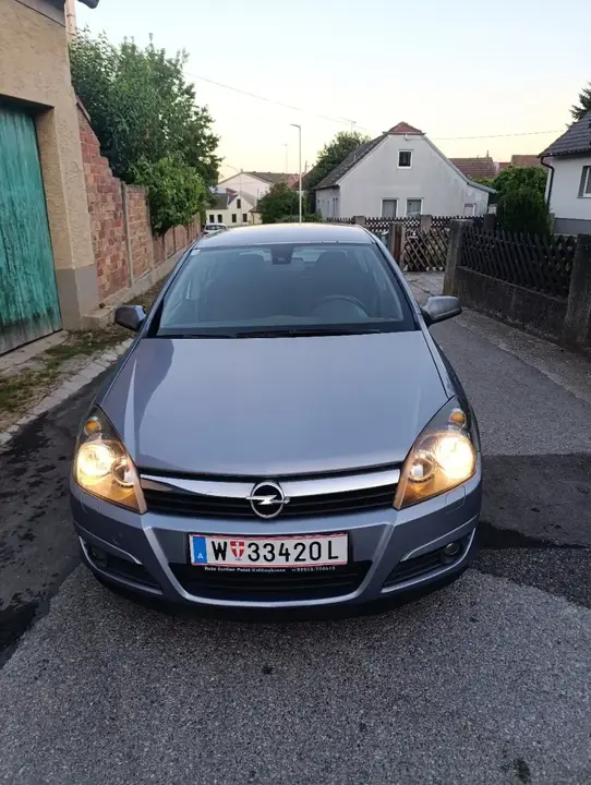 Opel Astra 2004 photo 3