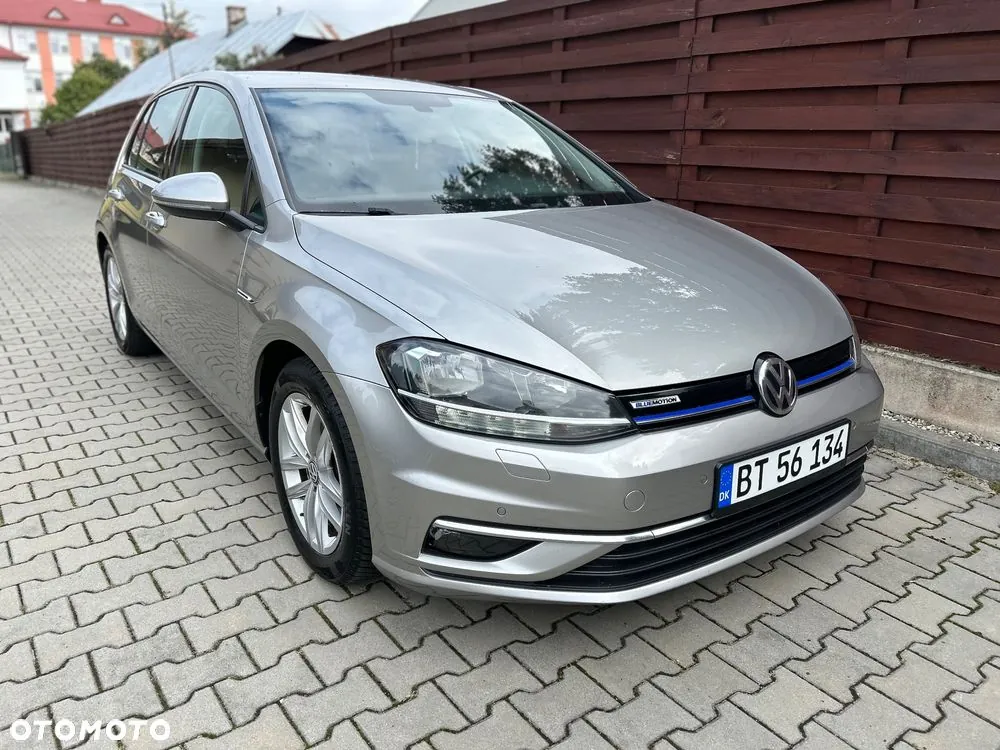 Volkswagen Golf 2017 photo 2