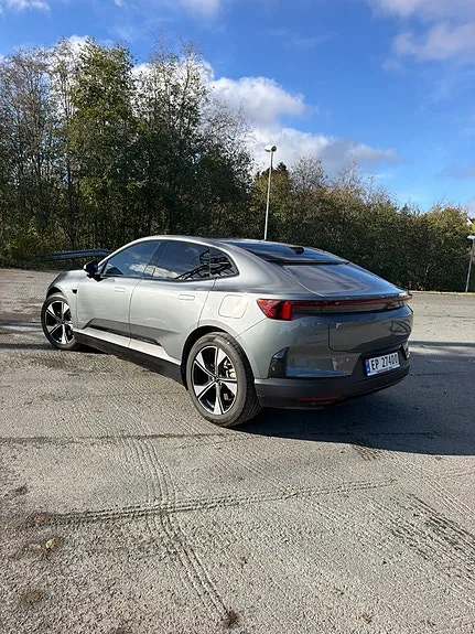 Polestar 4 2026 photo 3