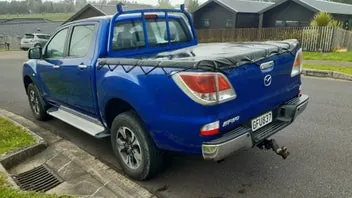 Mazda Bt-50 2012 photo 4
