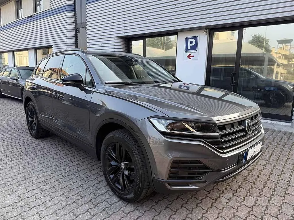 Volkswagen Touareg 2019 photo 3