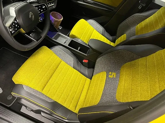 Renault 5 2025 photo 4