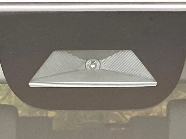 Honda N-Box 2023 photo 3