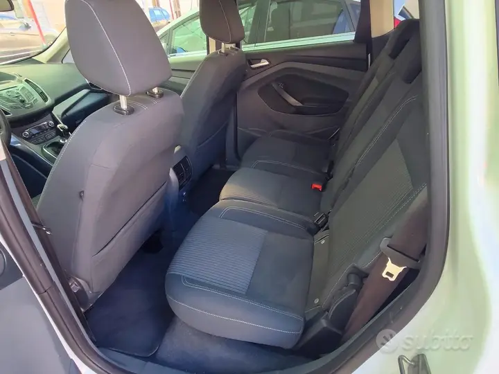 Ford C-Max 2015 photo 4